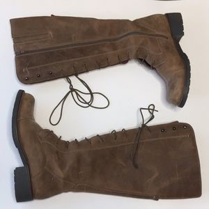 Clark’s leather lace-up equestrian boots